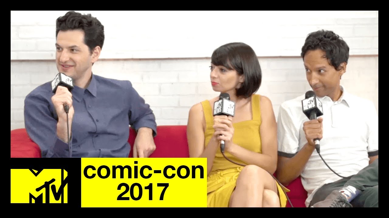 Ben Schwartz, Danny Pudi, & Kate Micucci on 'DuckTales' | Comic-Con 2017 | MTV