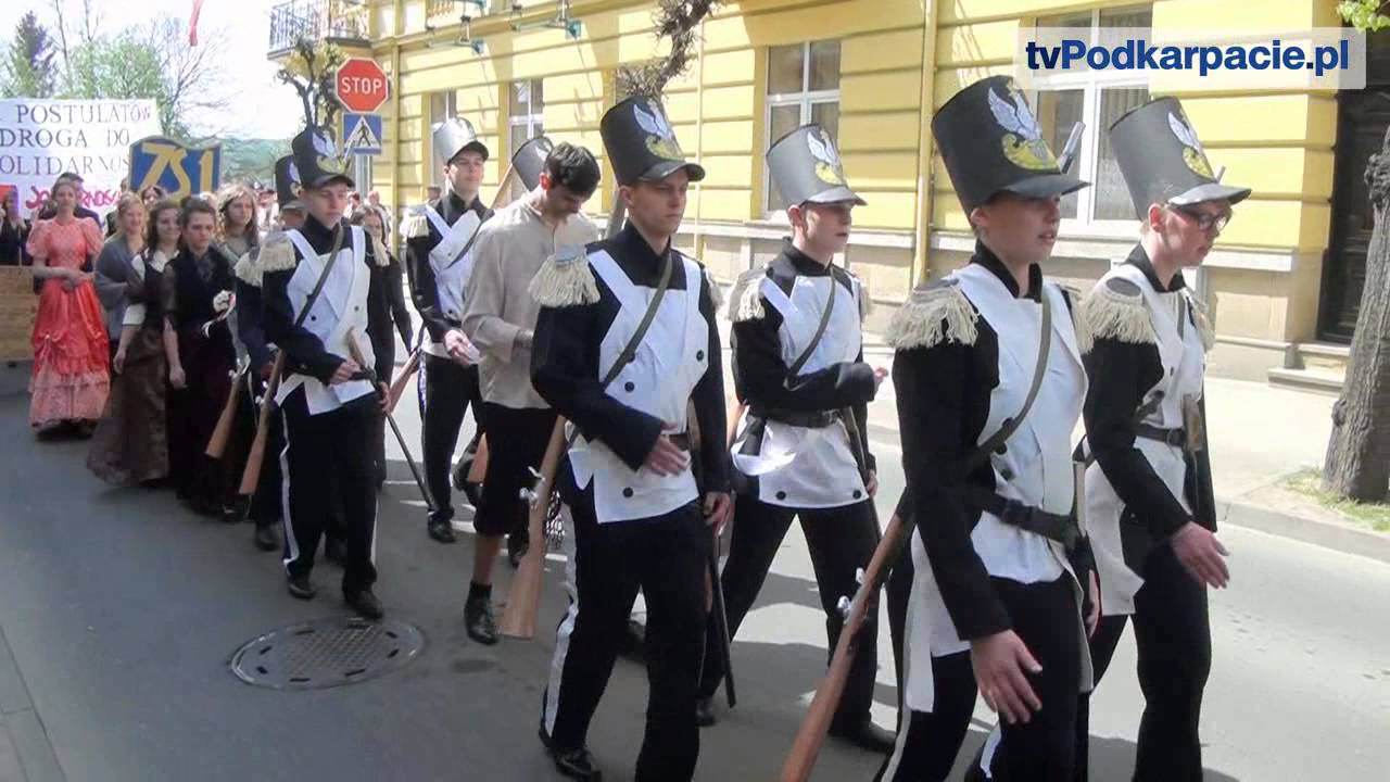 Młodzieżowa Parada Niepodległości - Sanok 2015