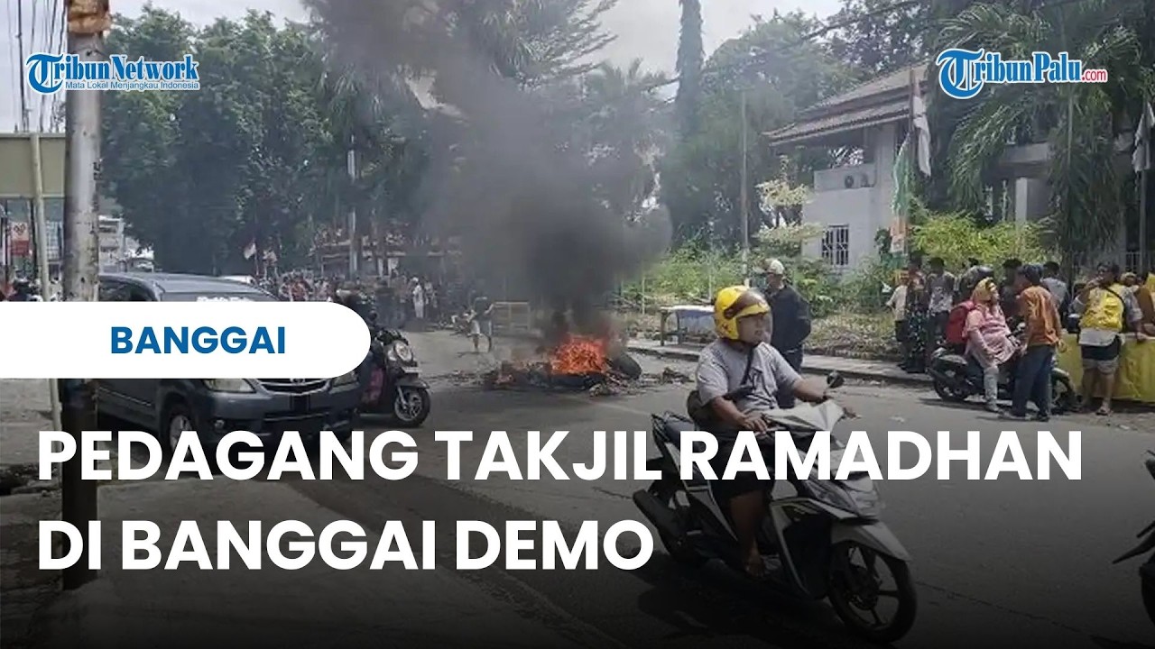 Pedagang Takjil Ramadan di Banggai Demo, Bakar Ban di Jalan Trans Sulawesi
