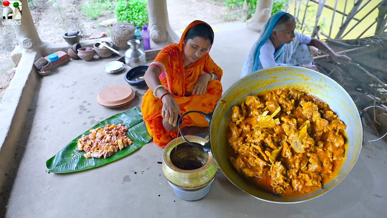 মায়ের হাতে বিয়েবাড়ির স্টাইলে খাসির মাংস রান্না | Special Mutton curry recipe | villfood