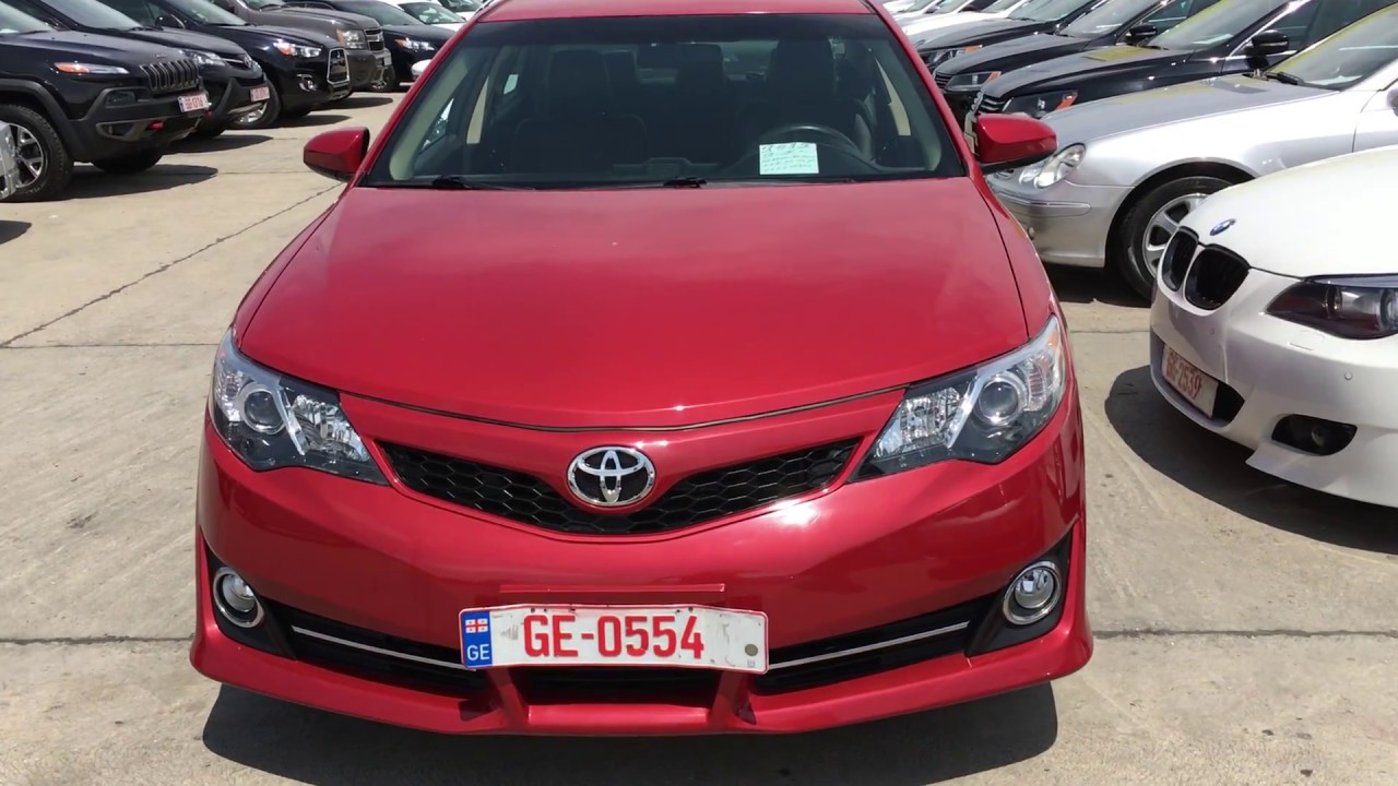 Обзор автомобиля Toyota Camry 2.5 2013 Hubrid