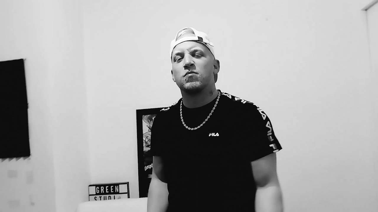Vesta - Freestyle Still There ( Street Clip )