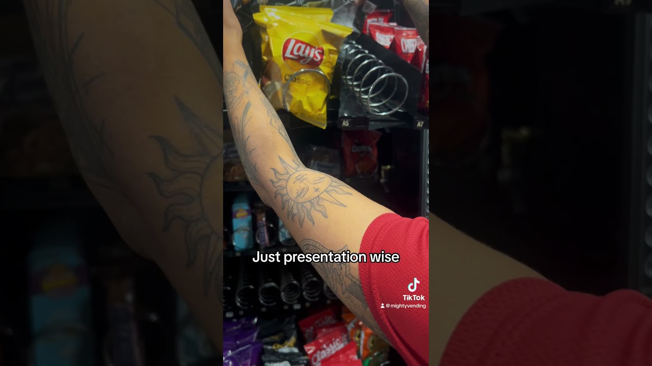 How To Load Your Snack Vending Machine & Mistake To Avoid! #vending #vendingbusiness #vendingmachine