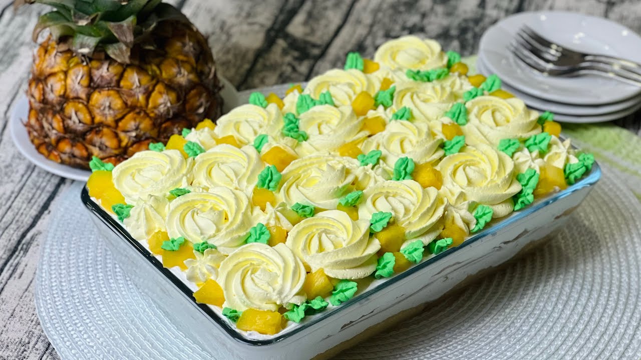Tiramisù all’Ananas e Crema di Yogurt
