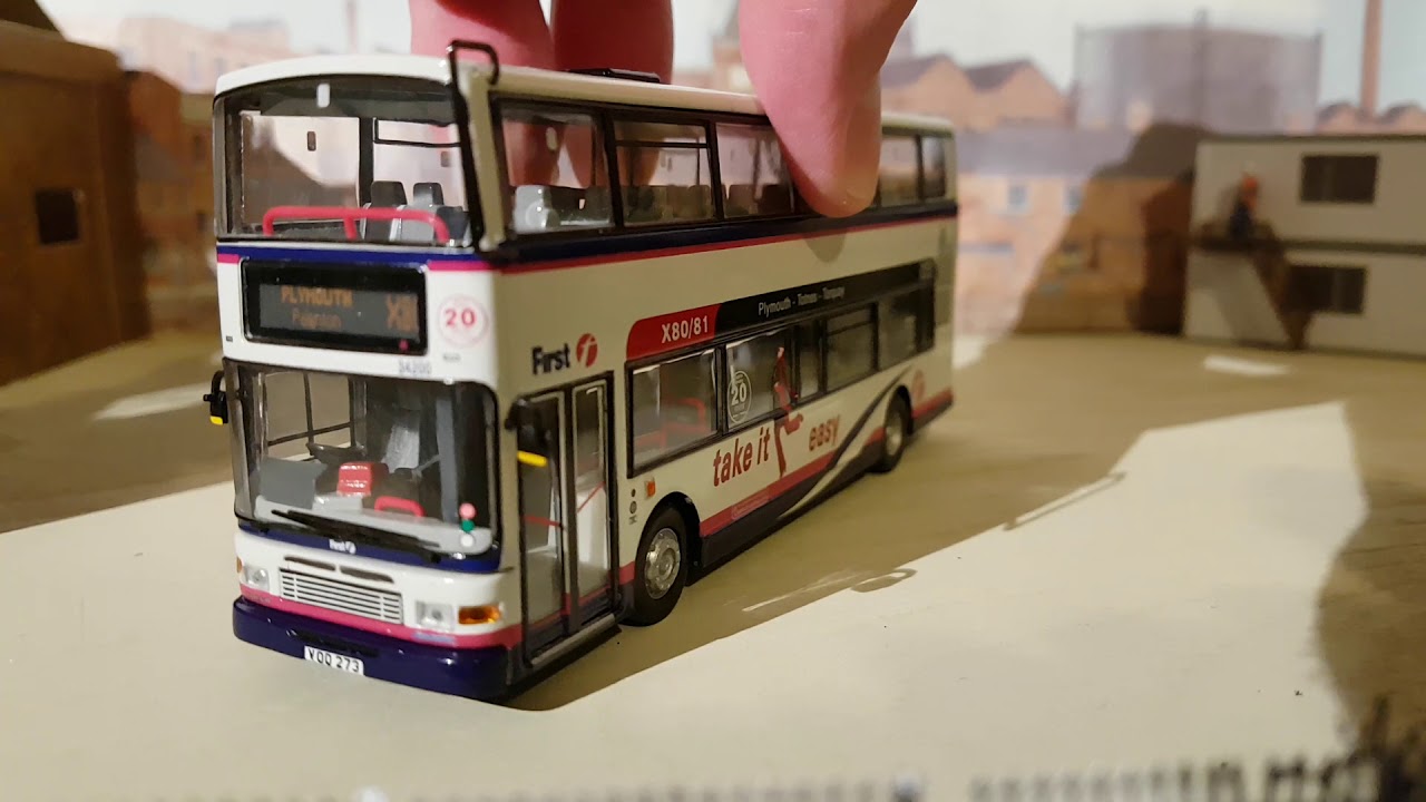 CMNL first bus