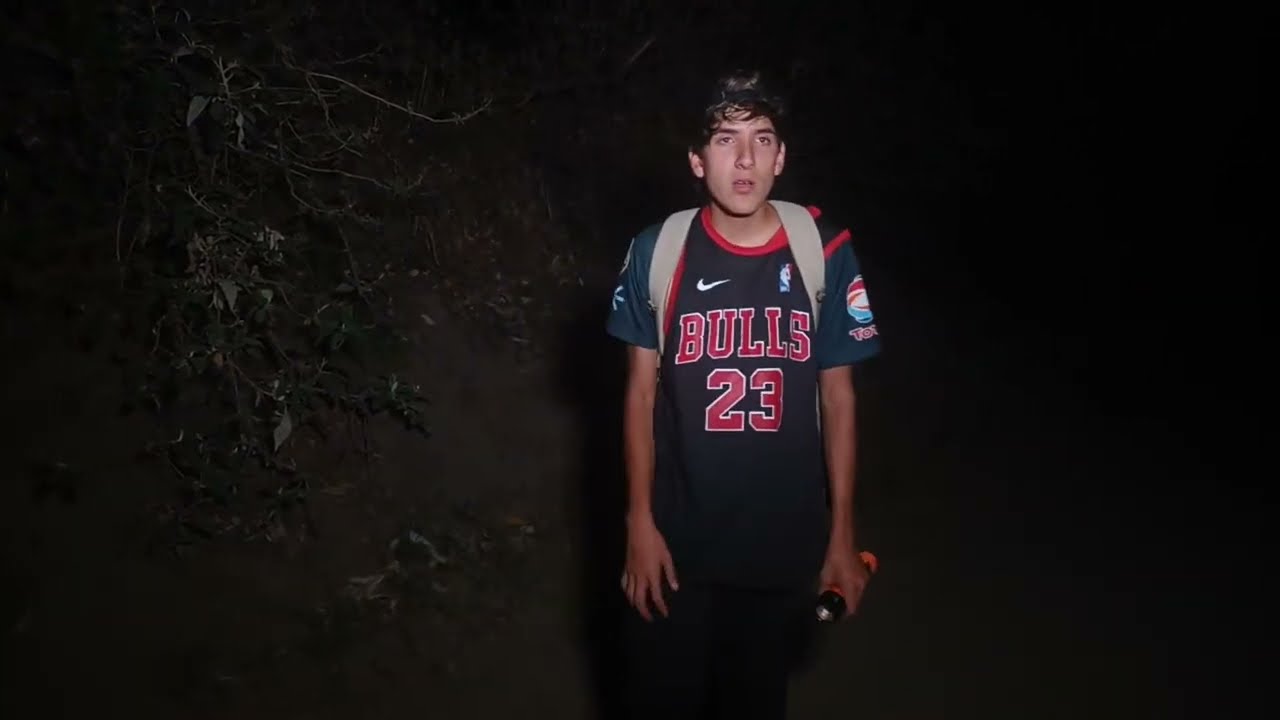 TERROR 😱 ENCONTRAMOS UN FANTASMA Y NOS HABLÓ