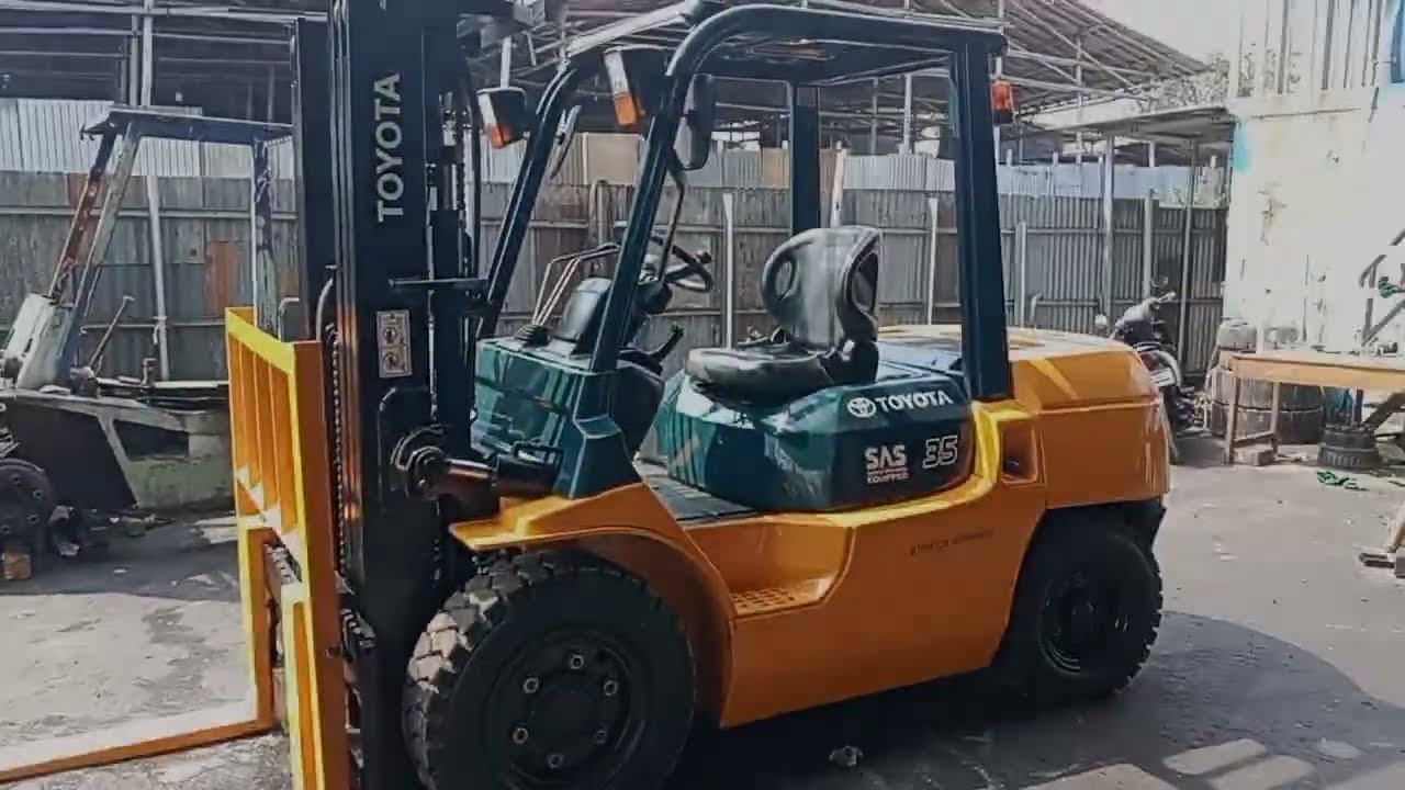 Forklift Toyota 7FD35 - Review Unit Recondition by SPL 88 Forklift