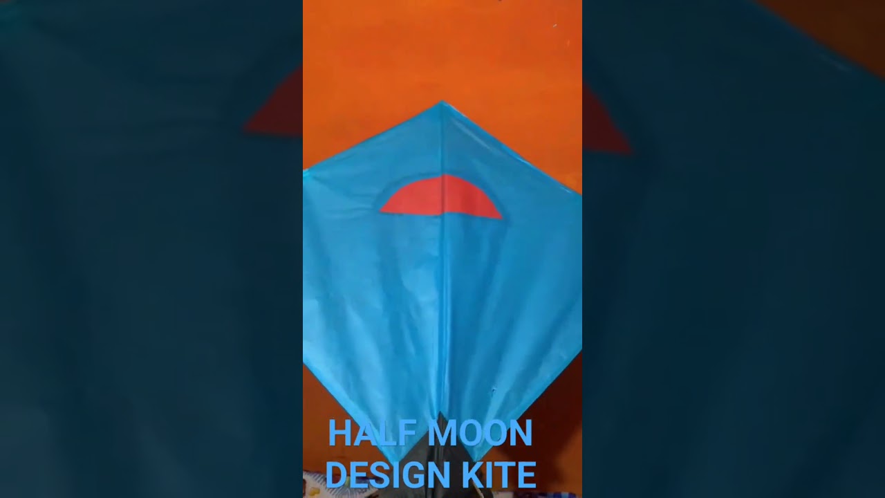 HALF MOON DESIGN KITE 