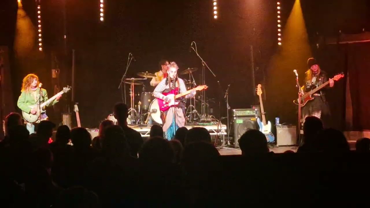 Lava Pigeon - The Pretender @ The Junction Nov 2025