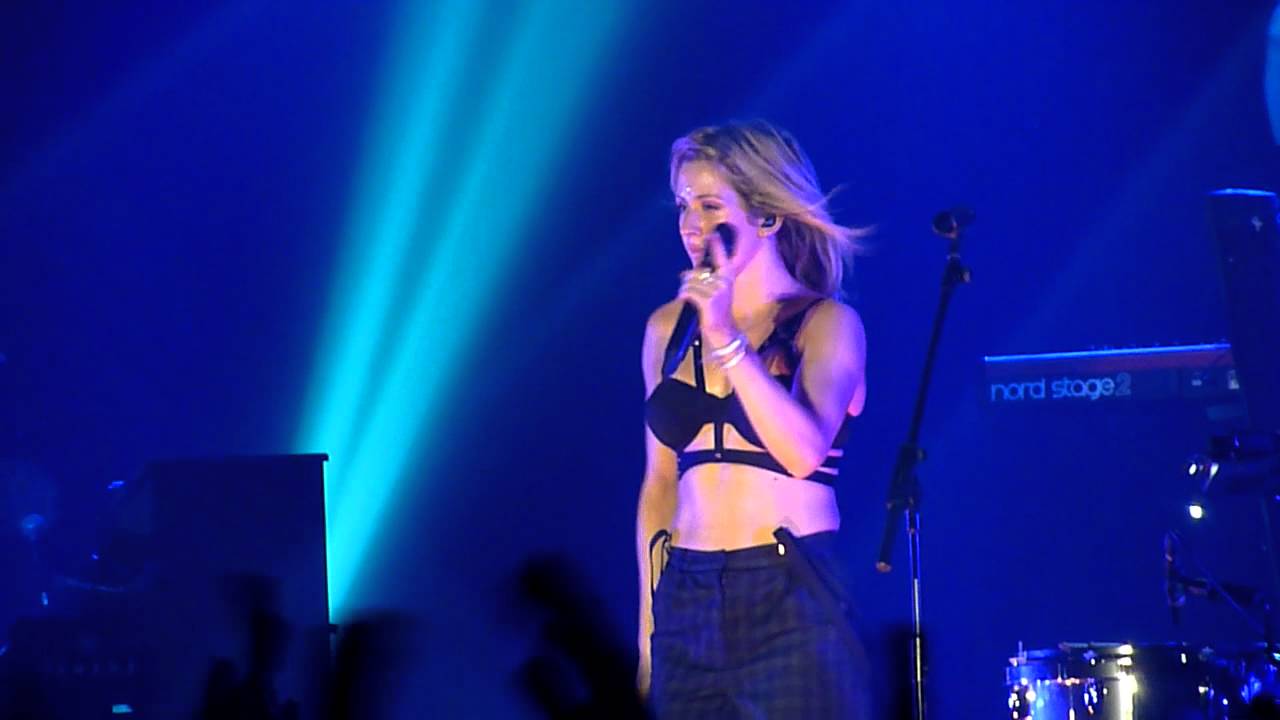 Ellie Goulding - Stay Awake Live at Zenith München 08.02.2014 [HD & HQ]