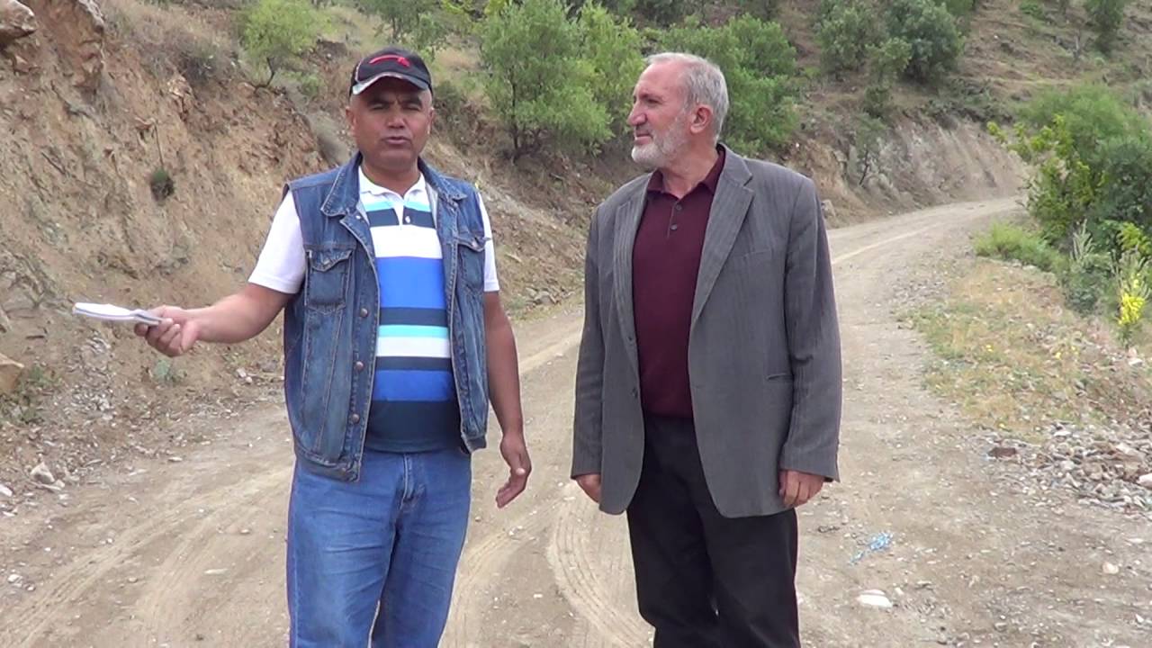 MALATYA KALE İLÇESİNDE TOPRAK KALAN KARAHÜSEYİNLİ  MAHALLESİ YOLU ACİL ASFALTLANMALI