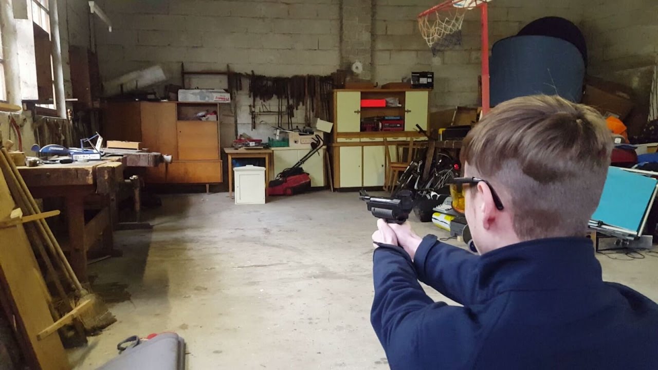 H&auml;mmerli Firehornet LuftPistole 7,5 Joule Schusstest Durchschlagskraft