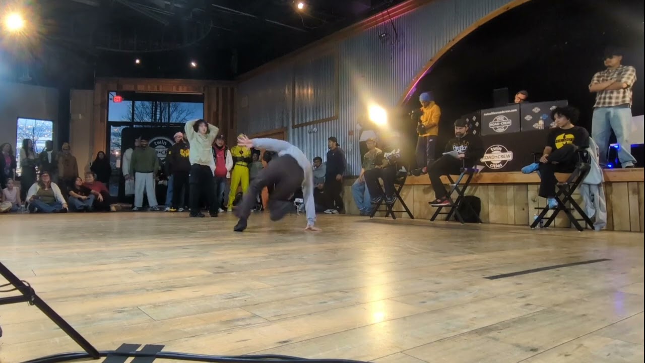 Bboy Joshua vs Bgirl ChaChara West end showdown 2 top 16