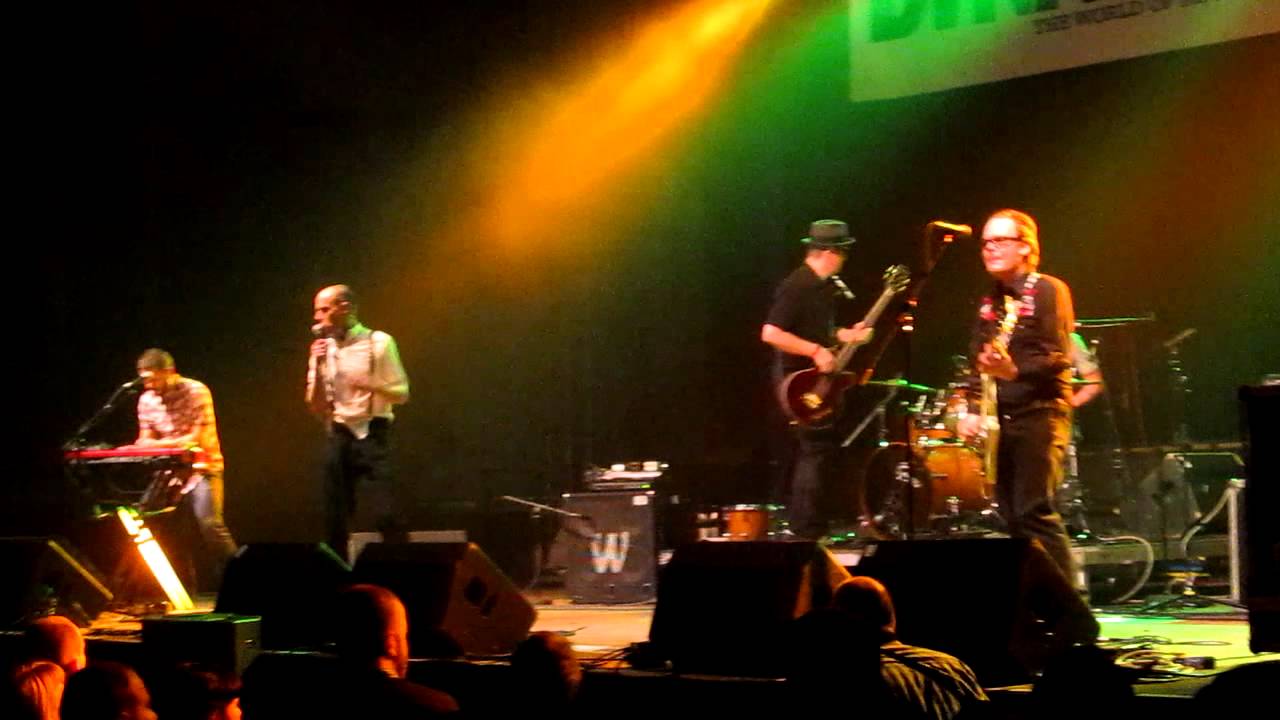 The Valkyrians - Not This Time (live @ Huxley's Berlin, 02.02.2013)