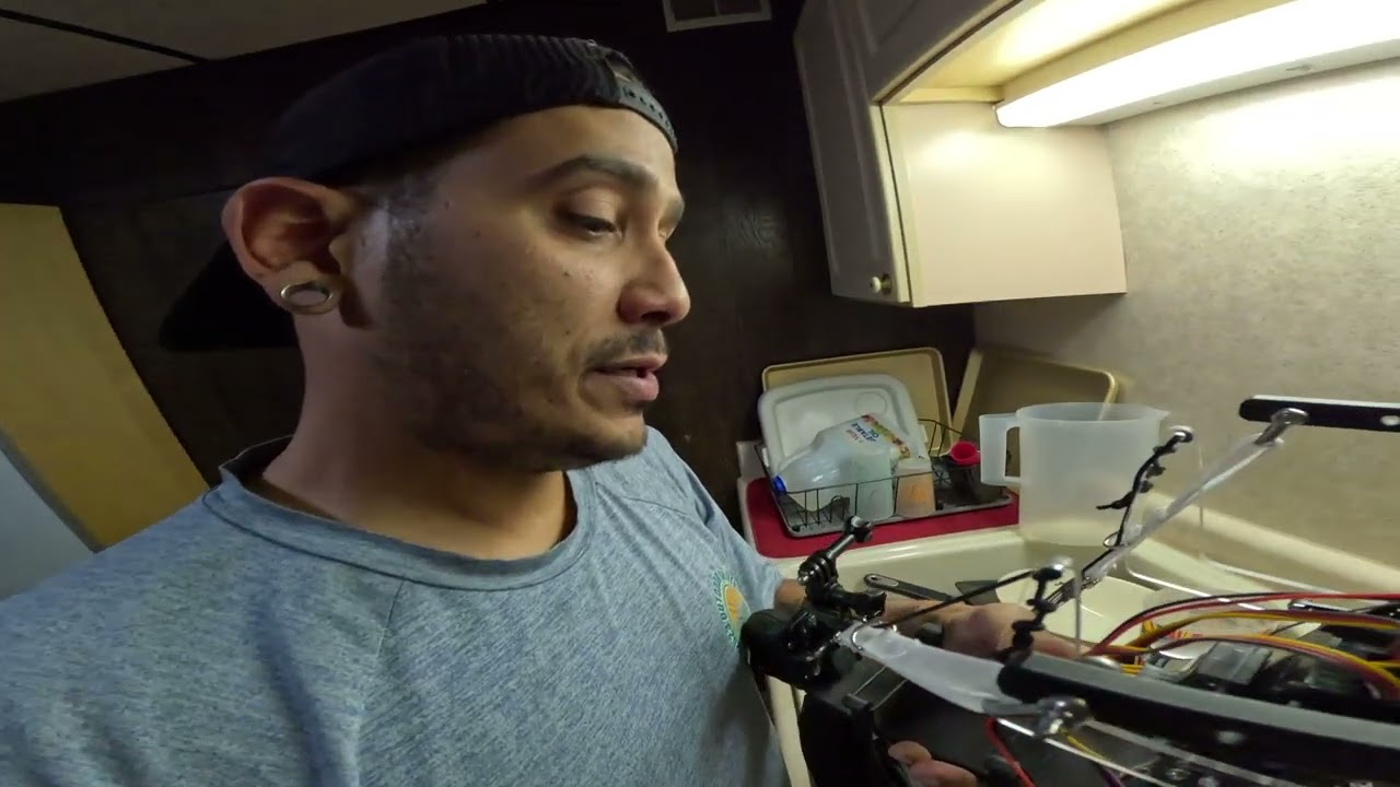 Hobbyking Paramotor V2 radio set-up( Spectrum DX8)