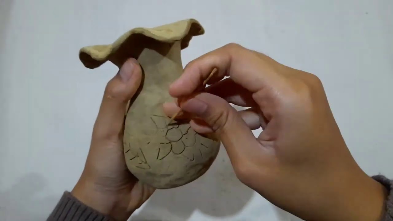 Kerajinan 3 Dimensi || Membuat vas bunga dari tanah liat