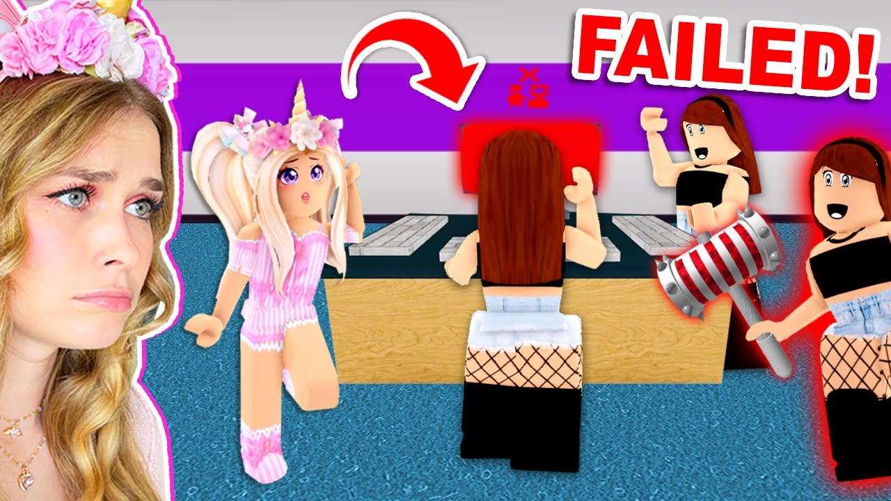 JENNA And Her CLONES SABOTAGED US In Flee The Facility! (Roblox)