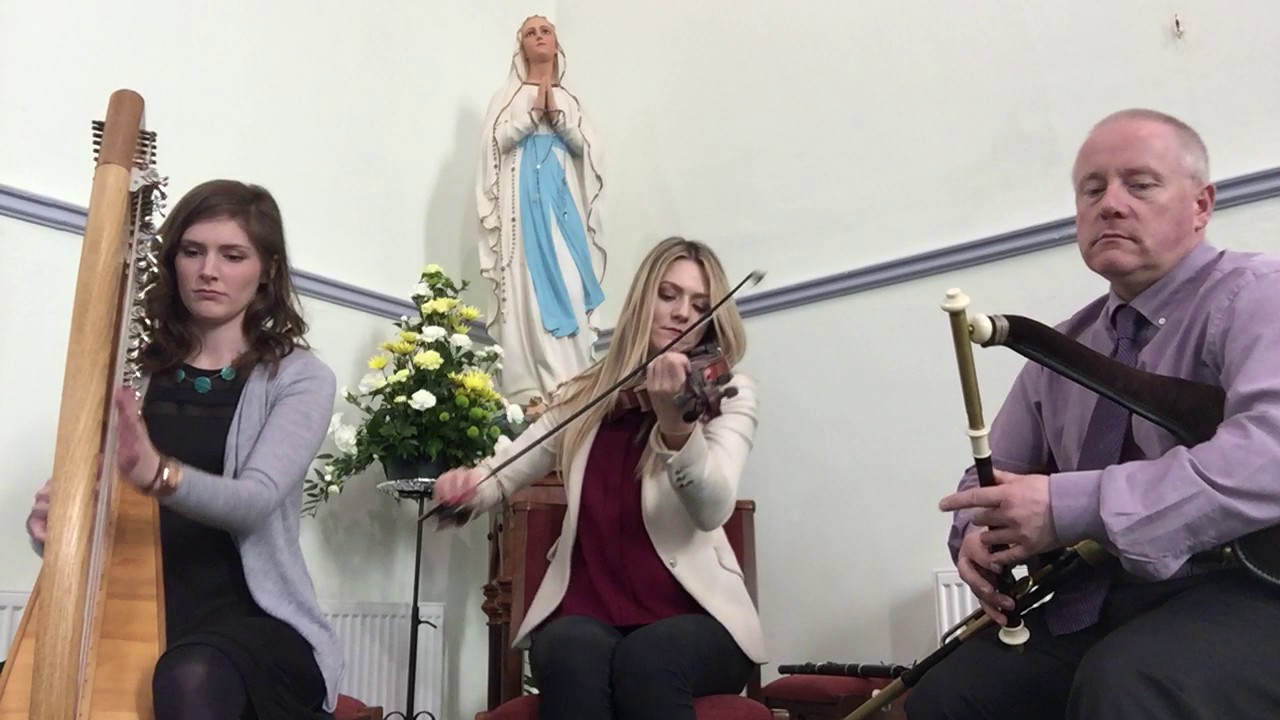 Carolan's Dream - Trio