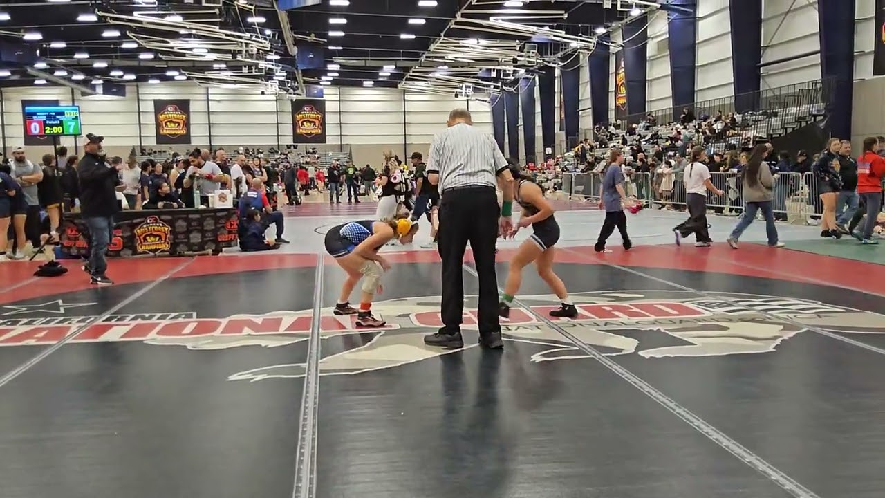 Lauren Catiis (12 Bridges) over Keira Rowan (Del Campo) by fall
