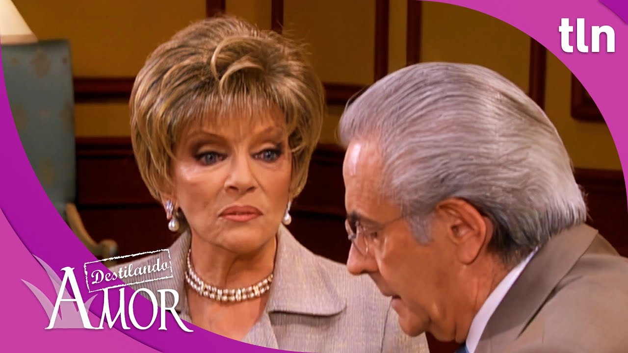 Avellaneda le hace saber a Do&ntilde;a Pilar lo sucedido con &lsquo;Gaviota&rsquo; | Destilando amor 1/2 | Cap&iacute;tulo-118