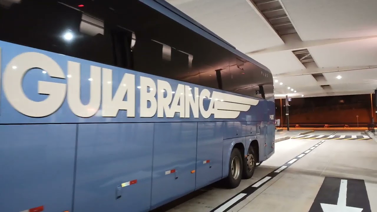 Saída dos ônibus pela manhã na rodoviária do Alvarenga em SBC.
