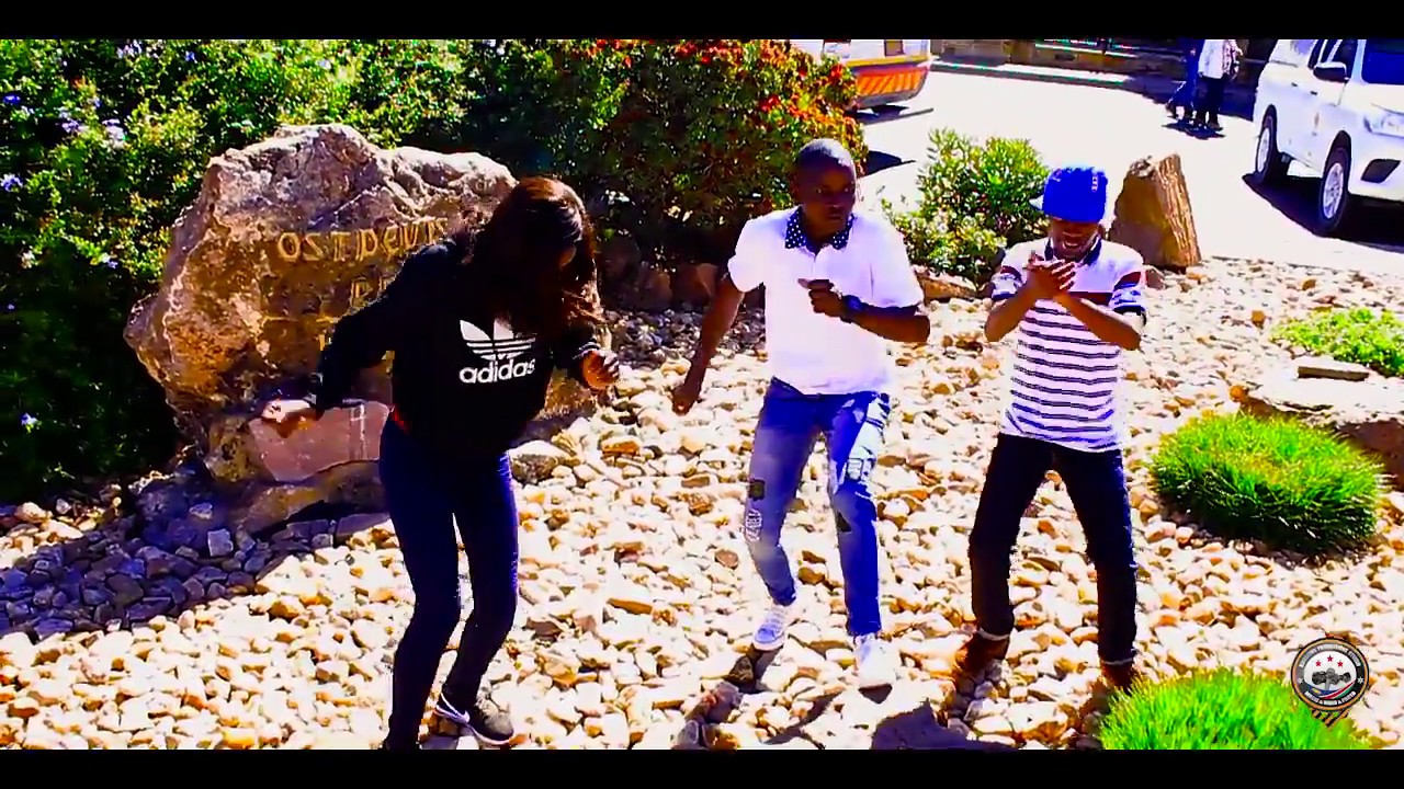 2.4 Dancing Craw (Omuenge)
