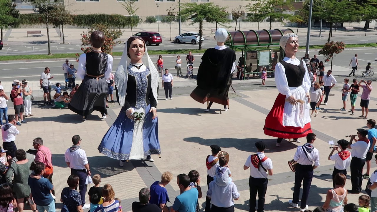 Gigantes de Buztintxuri. VALS JOTA. Fiestas de Buztintxuri 2018