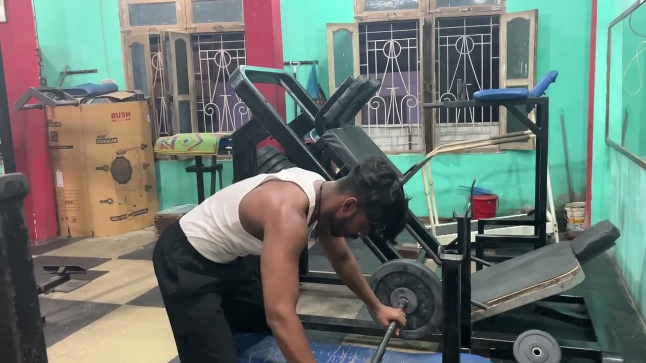 Today is shoulder exercises #motivation #fitneess #shoulderworkout #shoulderpress #viralvideo 