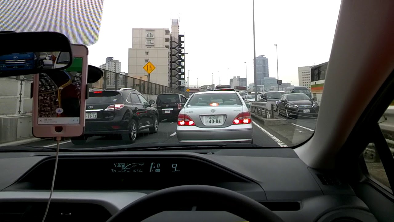 Driving around Tokyo through Google Glass 3