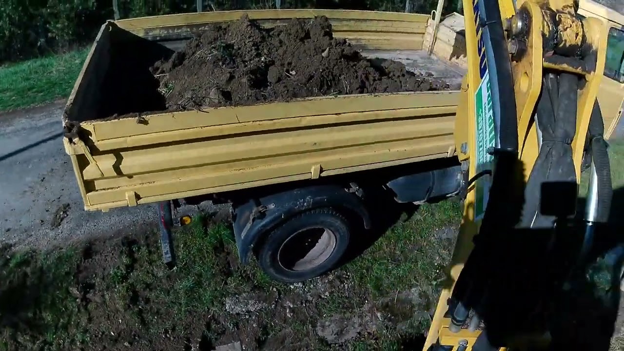 Gépi Földmunka, Kerítés bontás, alap ásás és tükörszedés
