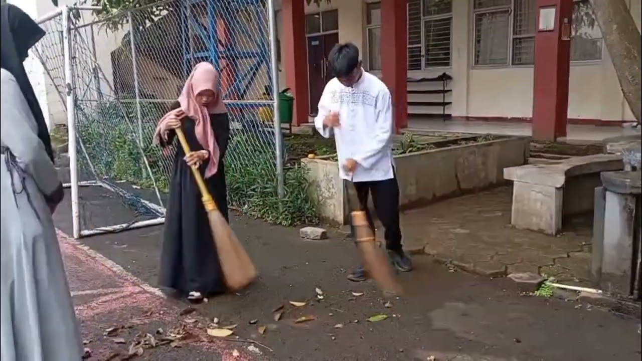tugas bersih bersih sapi terbang bagian 6 ( 12-01-26) 