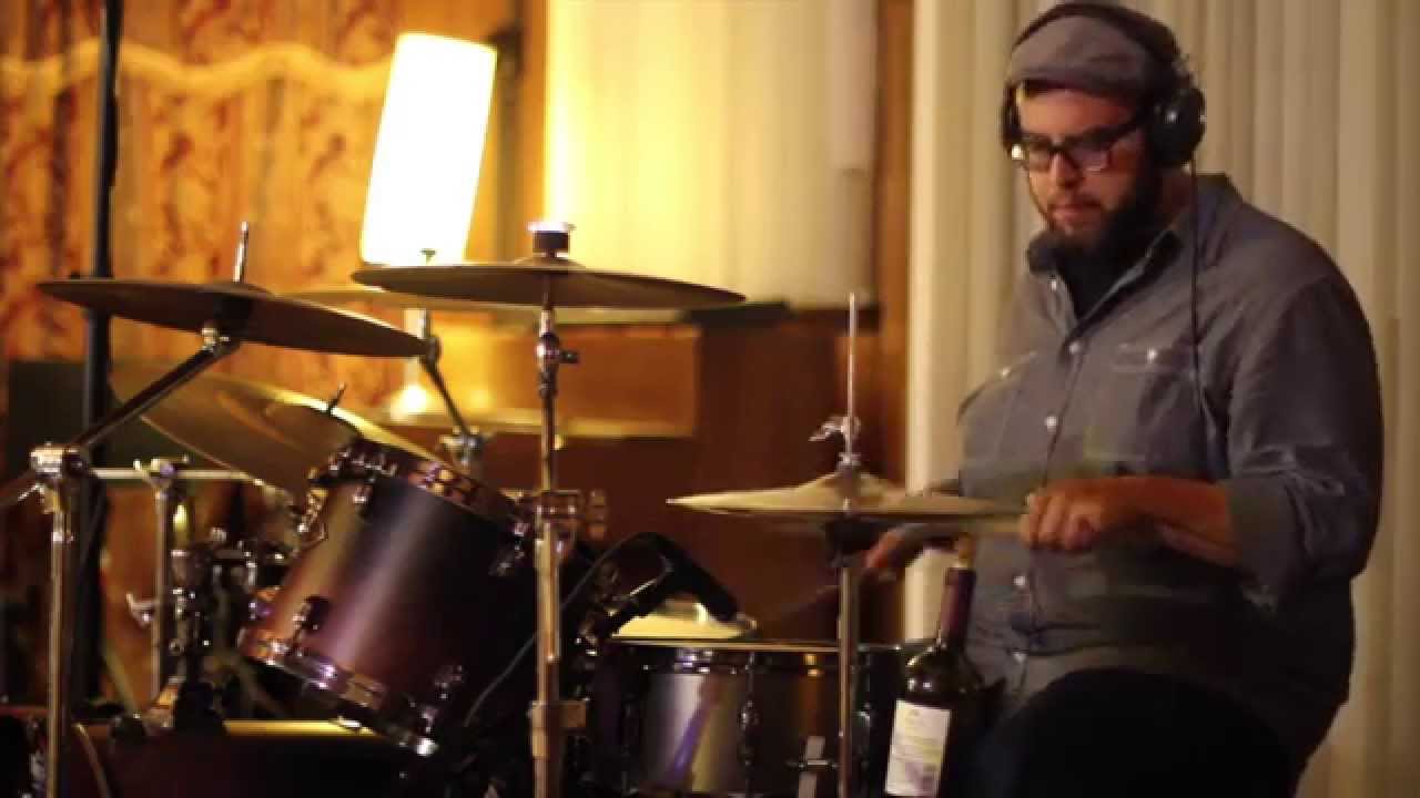 Grizzly Bear - 