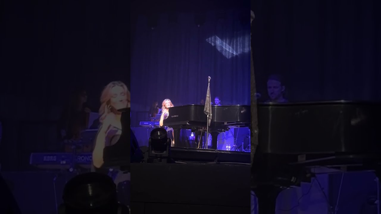 Delta Goodrem - Extraordinary Day (Hackney Empire)