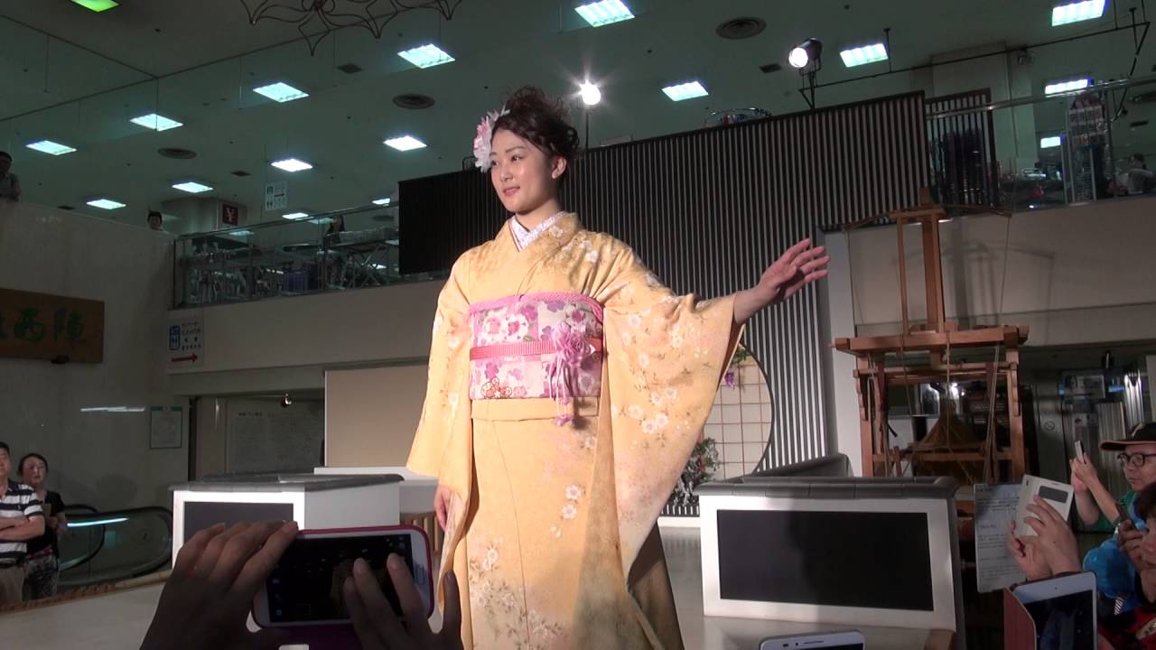 Kimono Show in Kyoto