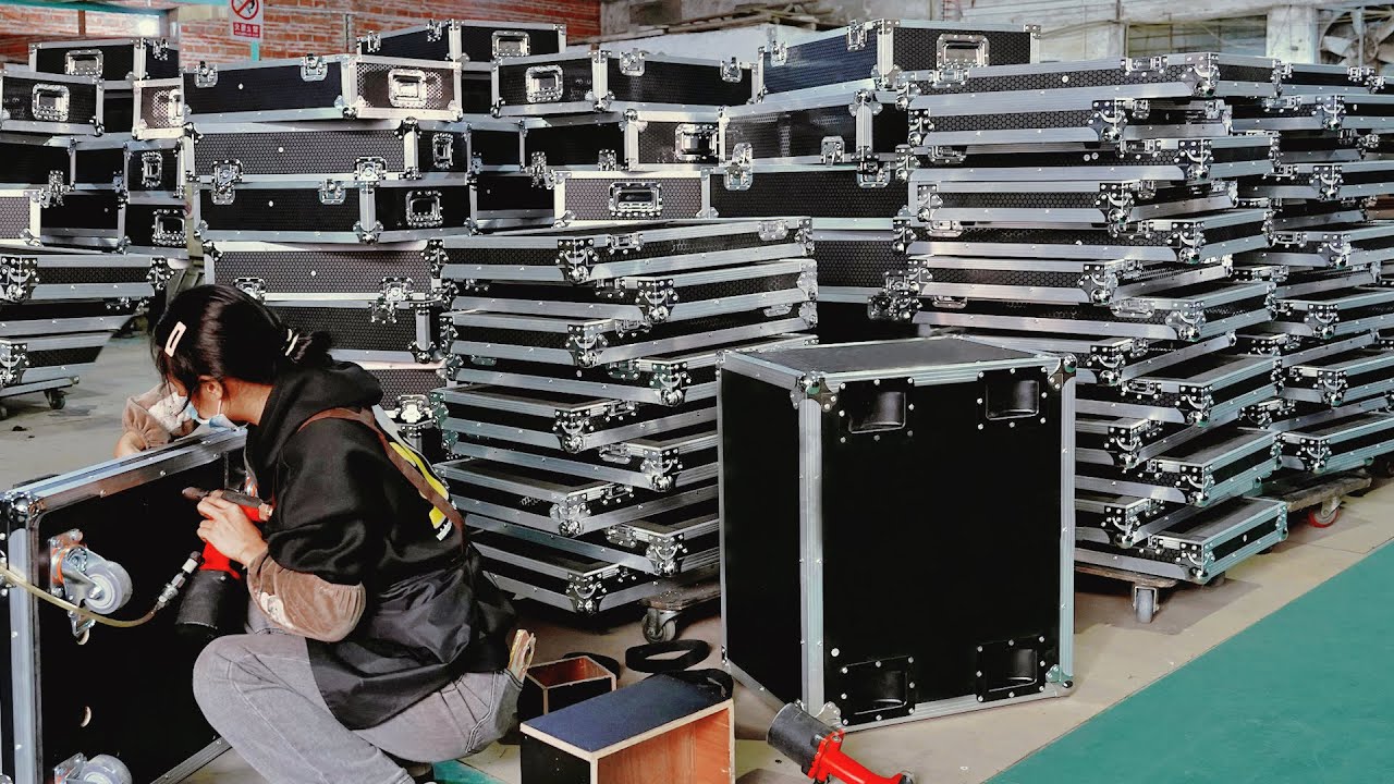 Crafting Durability: Insights into the Production of Sturdy Road Cases in a Chinese Factory