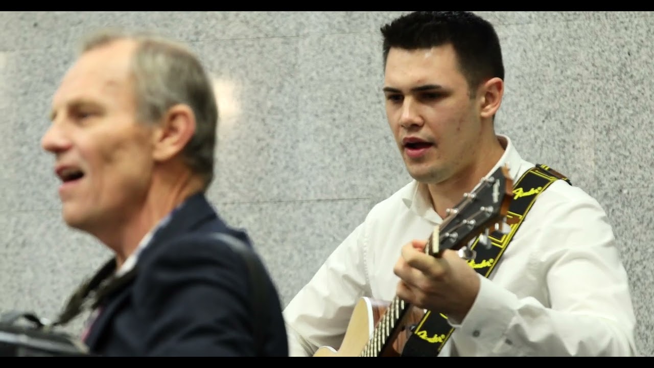 Lied Wenn der ewige  Morgen grauet - FECG Lahr Pastor Viktor Bienefeld, Fam Hessmann & Fam Gomez