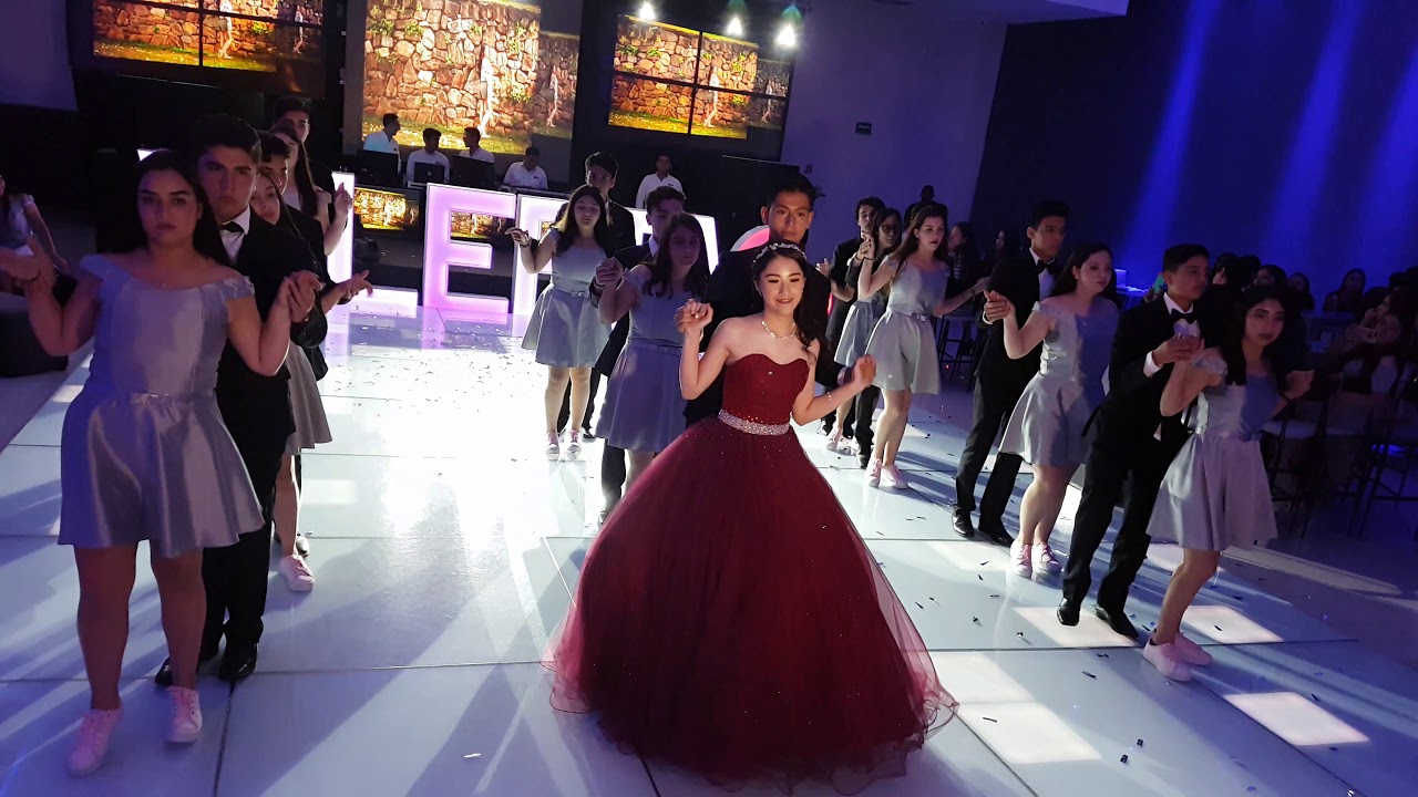 Vals de damas y chambelanes