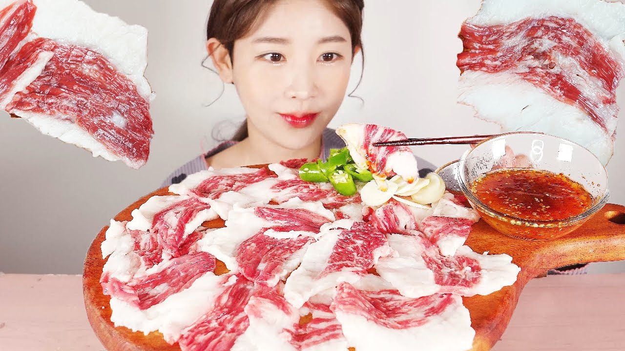 이 육사시미도 먹는 것 아시나요? 고소함 끝판왕 차돌사시미 먹방! RAW BEEF BRISKET [eating show]mukbang korean food