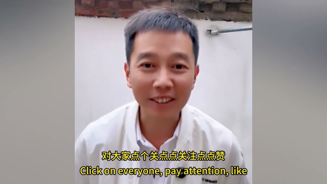 Cousin Zhang Jintao's first live broadcast, I can see he's very nervous