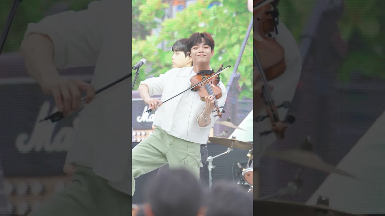 [20230525] 루시 계원예대 축제 공연 직캠 (스물다섯, 스물하나, 개화, 히어로, 아니 근데 진짜, 맞네, Flare, 21세기의 어떤 날)