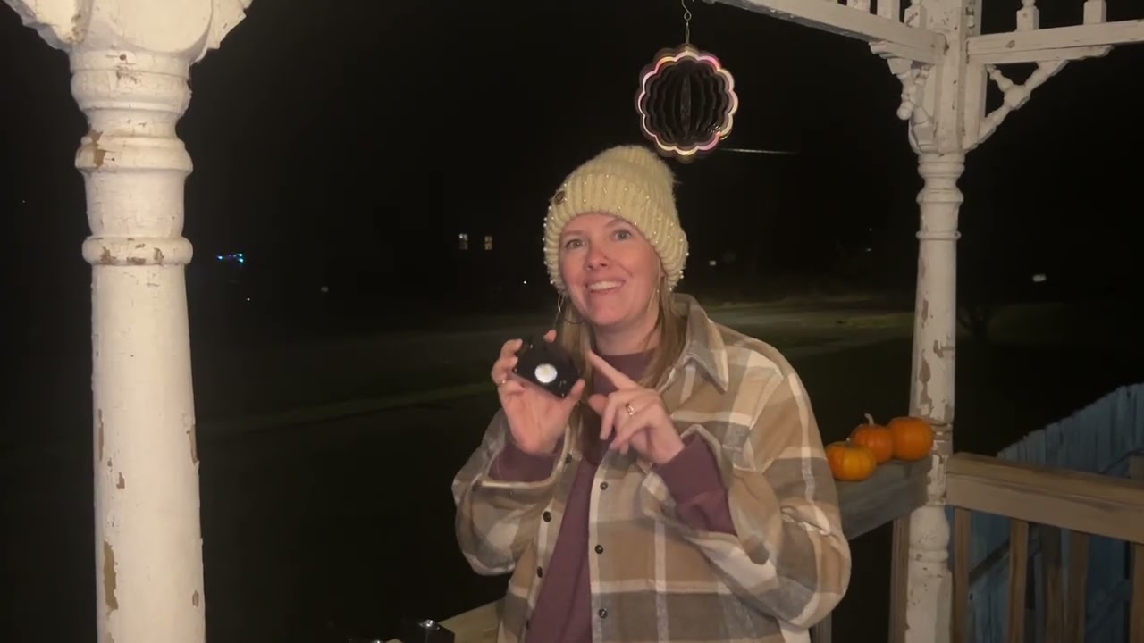 Solar Fence Lights Outdoor Full Review &mdash; Is It Really That Good? X090