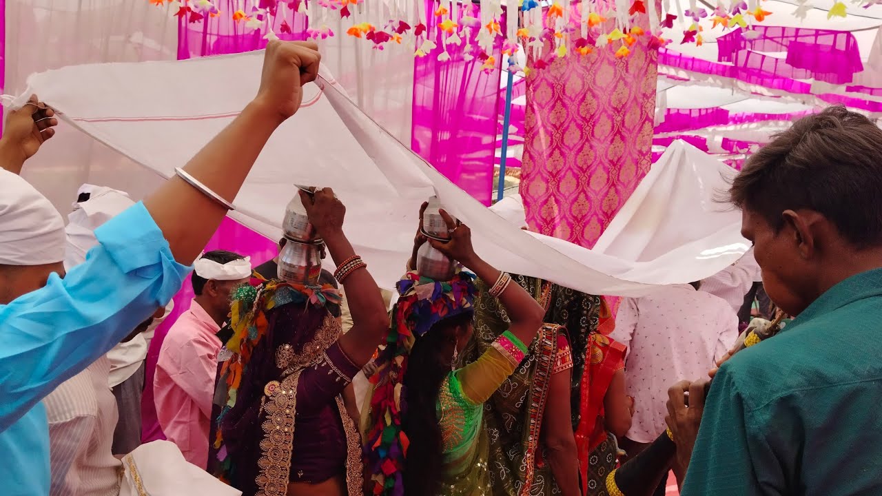 વરરાજા ને પાણી પીવડાવવા આવ્યા / દેશી ઢોલકી ની રમઝટ . DESI DHOLKI GAPULI Full Moj  ઢોલકી 2025 દેશી