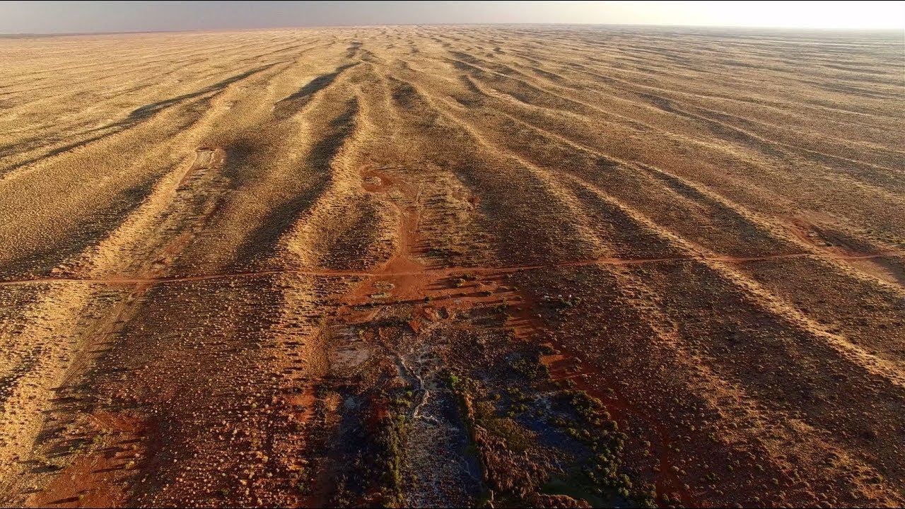 CROSSING THE SIMPSON DESERT