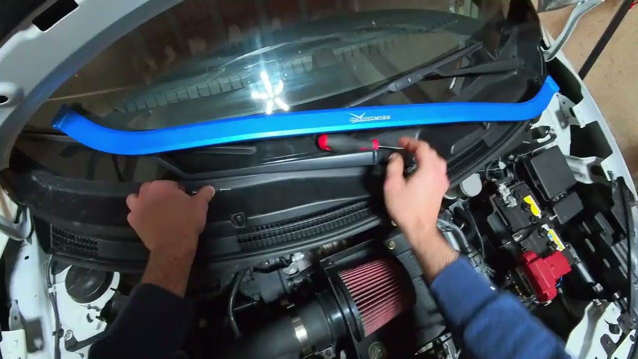 Suzuki Swift Sport: Instalando Intake MST y la Barra Hardrace 😱
