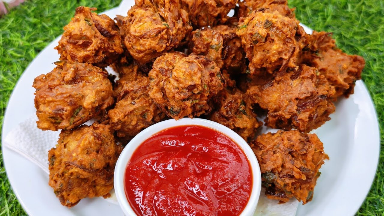 চিকেন পাকোড়া/মুরগির মাংসের পাকোড়া রেসিপি।Crispy Chicken Pakora Recipe/Chicken Pakora/Chicken Snacks