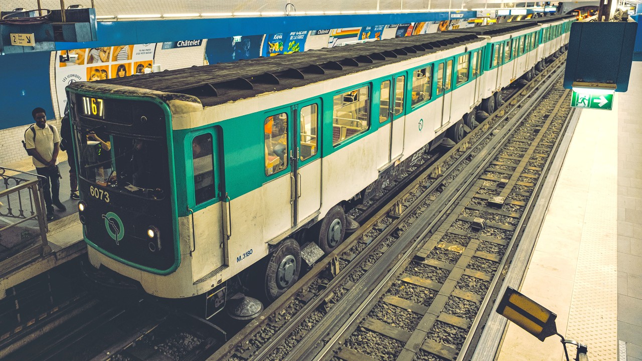 4K METRO DE PARIS, LIGNE 11 - MP59 DERNIERS JOURS ( 2024 )