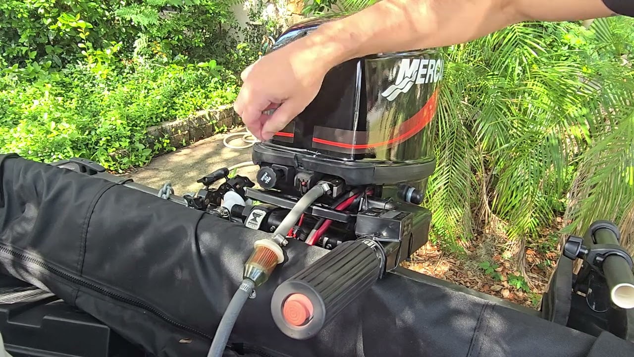 Mercury 2-Stroke Pull to Prime Tutorial