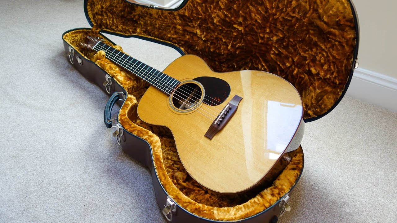 Ralph Bown OM in Torrefied Sitka over Amazonian Rosewood Review
