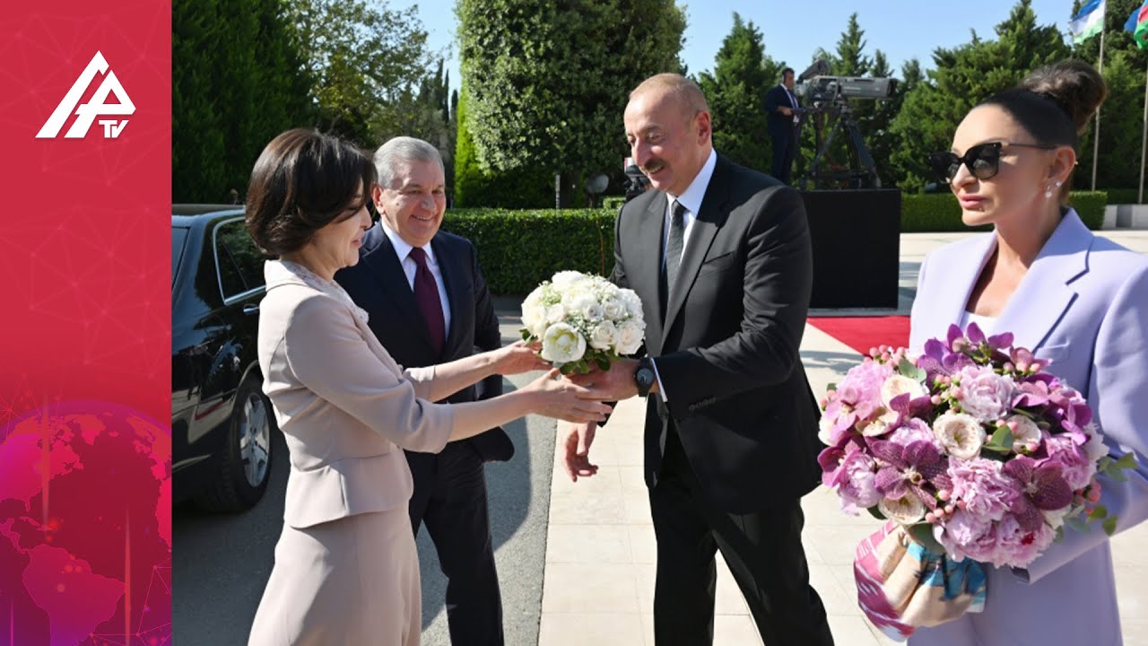 Azərbaycana dövlət səfərinə gələn Özbəkistan Prezidentinin rəsmi qarşılanma mərasimi olub – APA TV