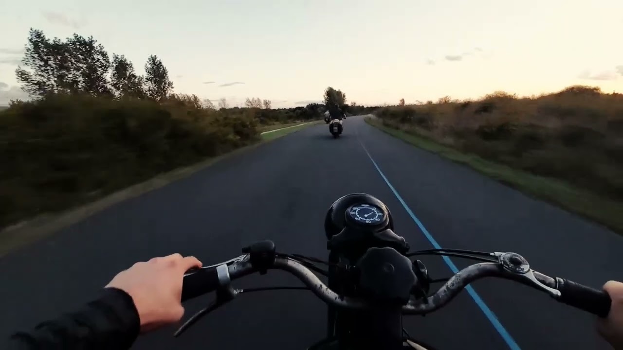 1938 DKW SB200 run with two Harley-Davidson WLA